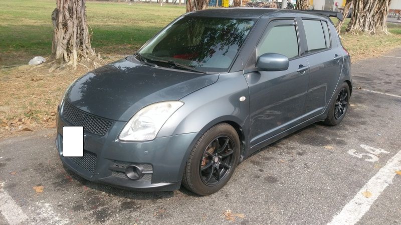 SUZUKI SWIFT